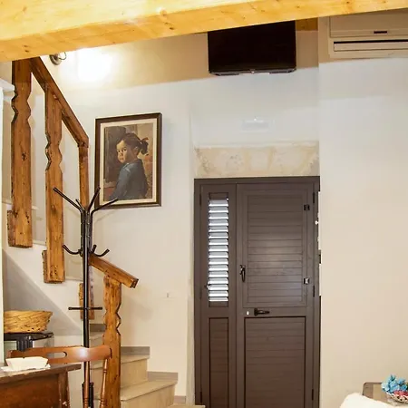 Anticu Dammusu 3 Holiday home